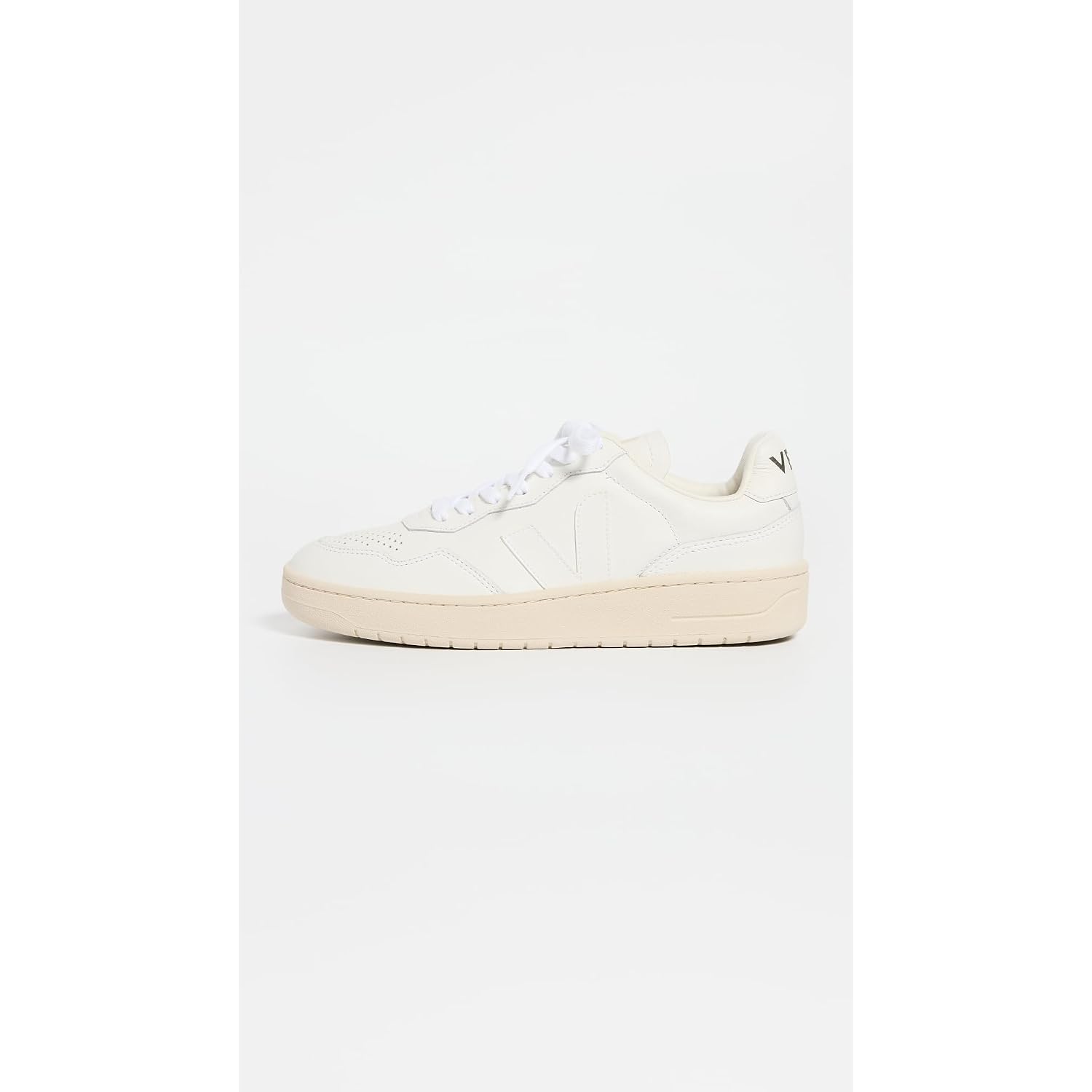 Veja Womens V-90