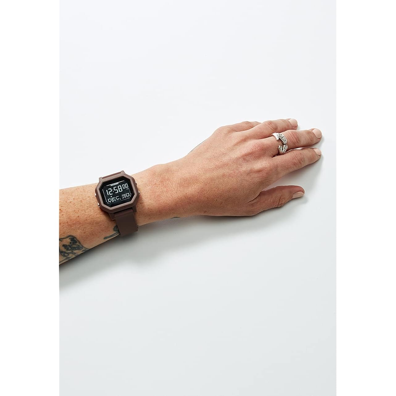 Nixon Siren A1210-100M Water Resistant Women'S Digital Sport Watch (38Mm Watch Face, 18Mm-16Mm Pu/Rubber/Silicone Band)