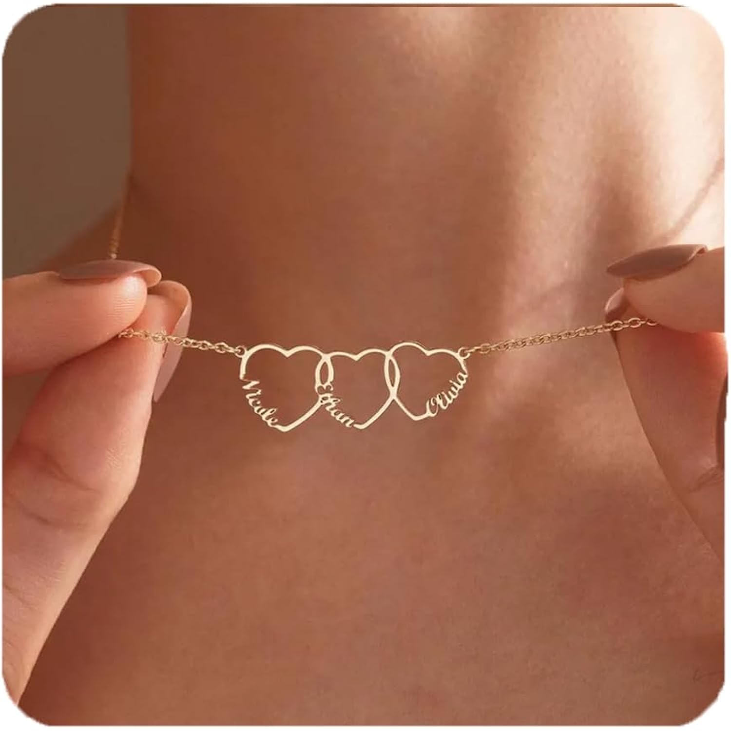 Ajiangwu Mothers Day Necklace with Names,18K Gold Plated Handmade Mom Necklace with Heart Custom Name Necklace Personalized Gifts for Women
