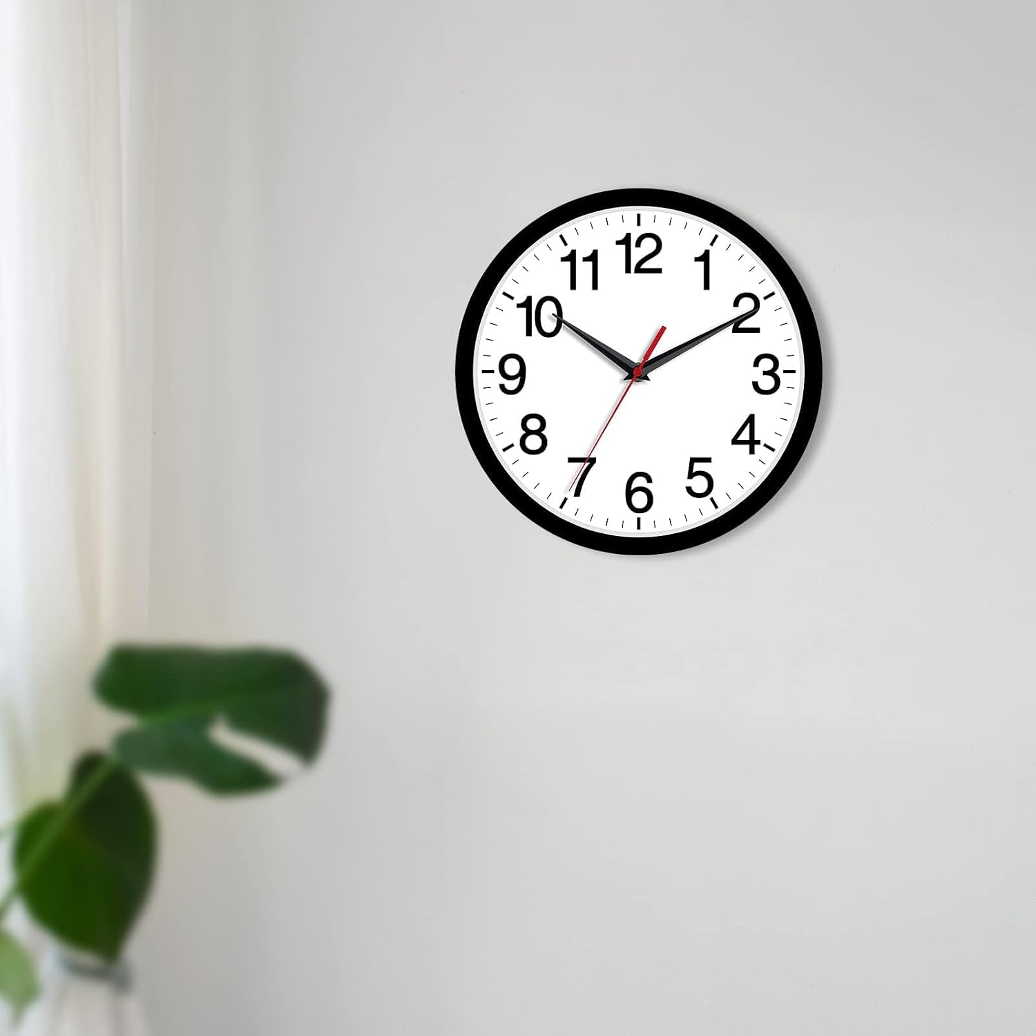 14 Inch Wall Clock Modern Battery Operated Silent Non Ticking Large Analog Clock For Living Room Office Home Bedroom Kitchen Bathroom(Black)