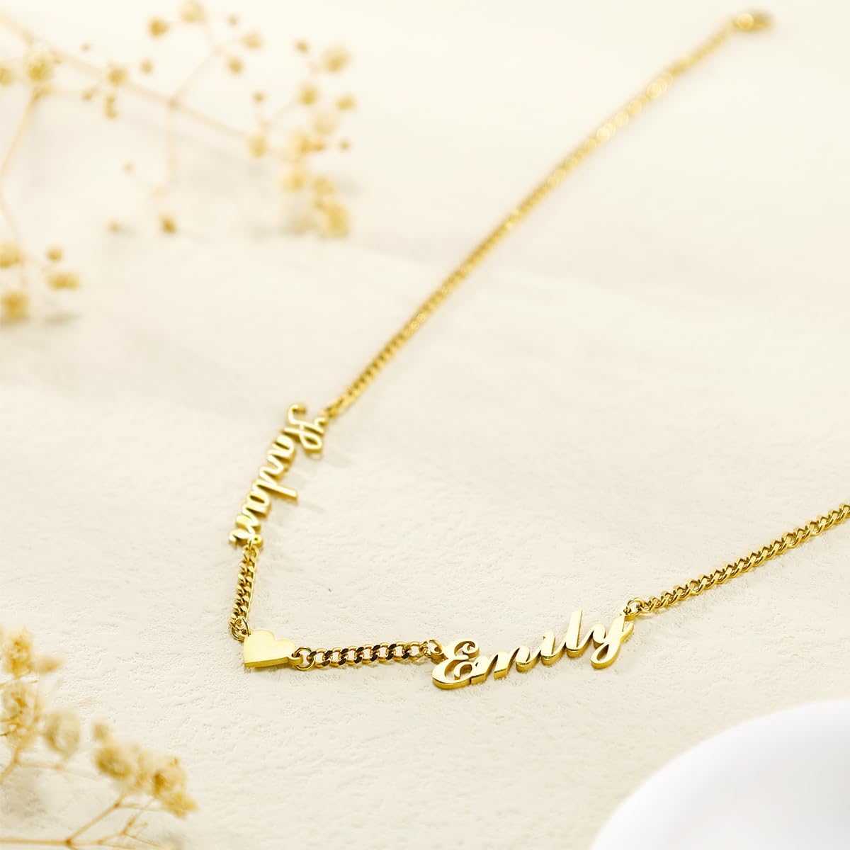 Personalized Name Necklace with Curb Chain,18K Gold Plated Handmade Personalized Necklace with Kid Name Family Choker Nameplate Necklace Mother Day Jewelry Gift for Mom
