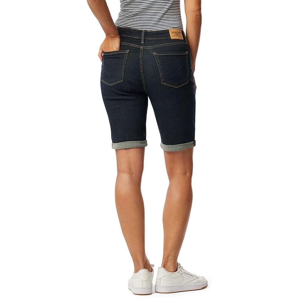 Levi Strauss Signature Gold Women's Mid-Rise Bermuda Shorts