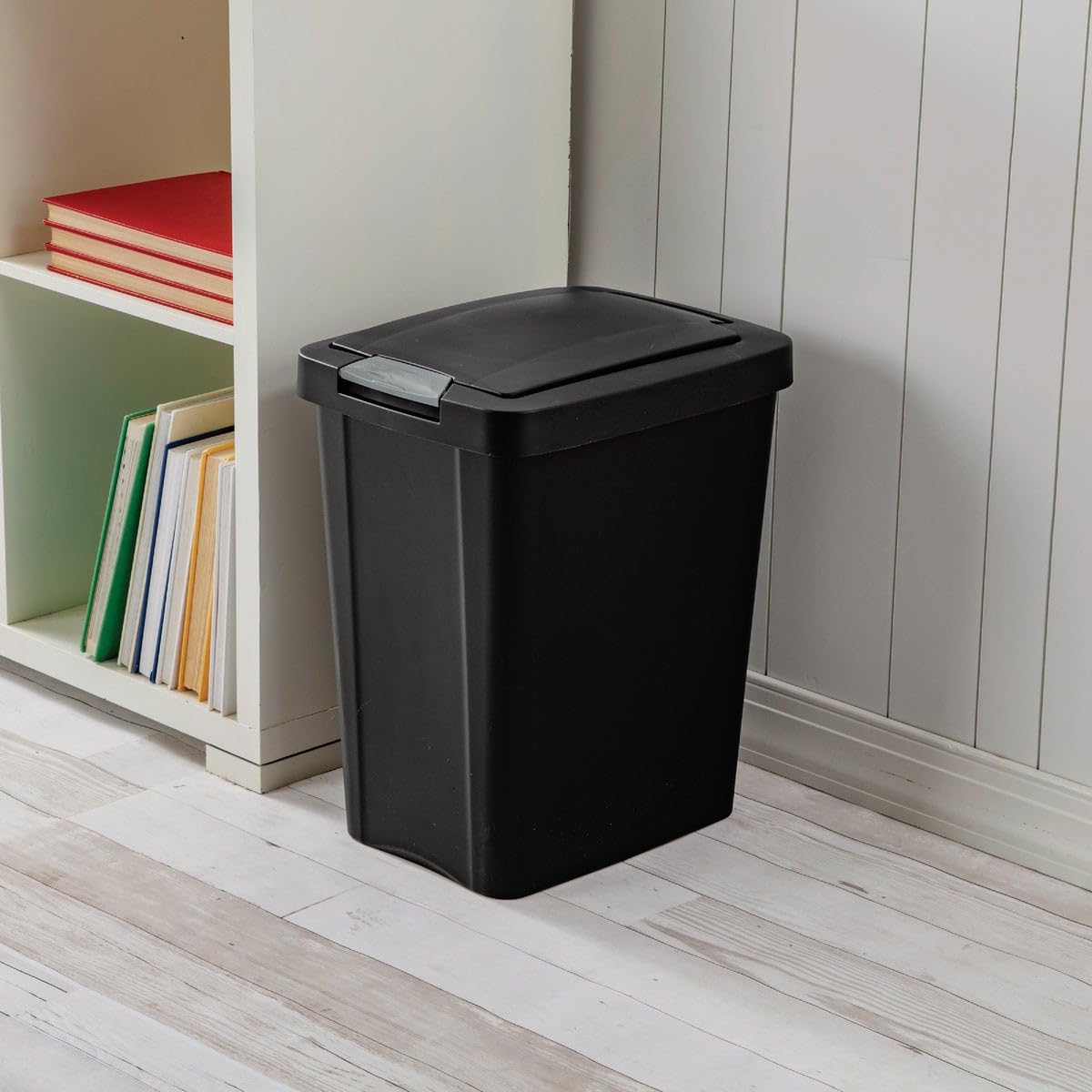 Sterilite 7.5 Gal. Black Touchtop Wastebasket - 1 Each