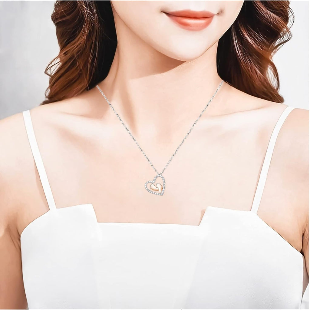 New Mom Gifts Pregnant Mom Gifts, First Time Mom, Mommy Necklaces for Women, Pregnant Women, Pregnant Wife, Expecting Mom, Mommy to Be, New Mother, Mom to Be Gift