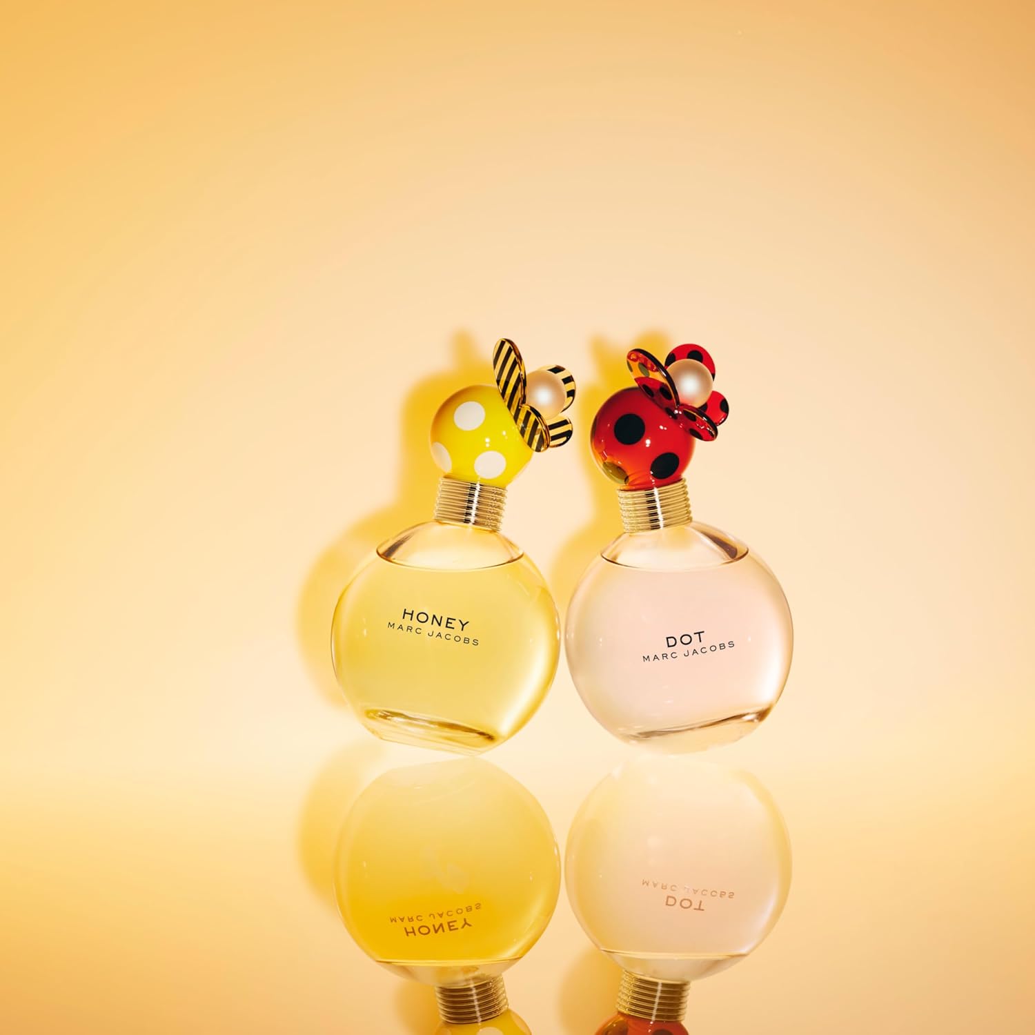 Marc Jacobs Dot Eau De Parfum – Floral Women'S Perfume – With Notes Of Red Berries, Jasmine, Coconut Water, Vanilla & Musk