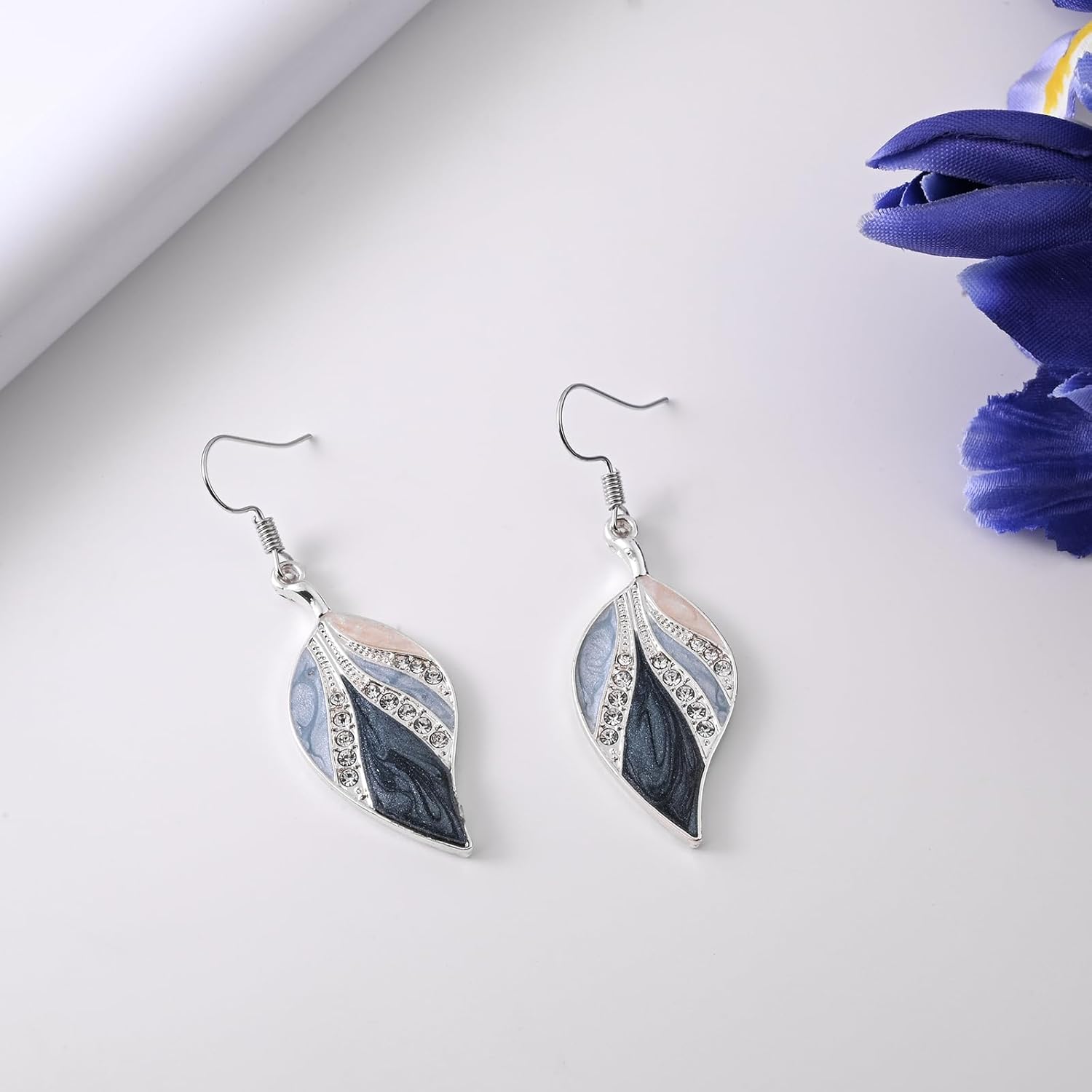 Leaf Dangle Earrings for Women Enamel Boho Teardrop Dangling Bohemian Tropical Earrings Plant Jewelry for Vacation
