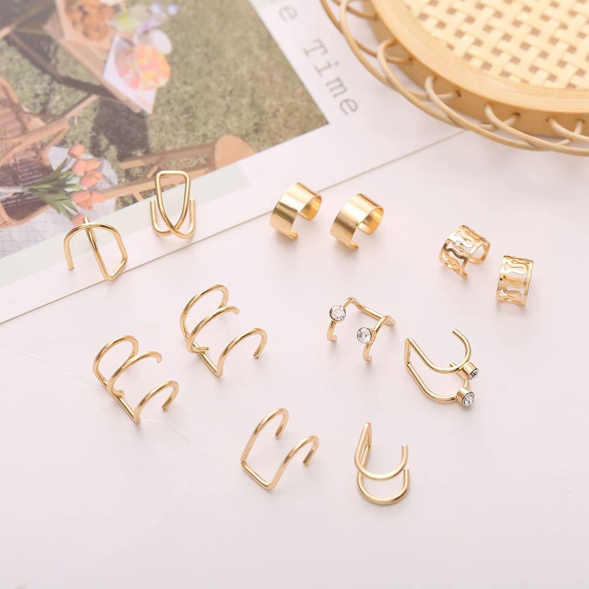 24 Pcs Gold Silver Hair Braids Dreadlock Non-Piercing Ear Clip Beard Beads Cuffs Clip Hair Accessories Styling Fashion Jewelry Gift Toos For Women Men