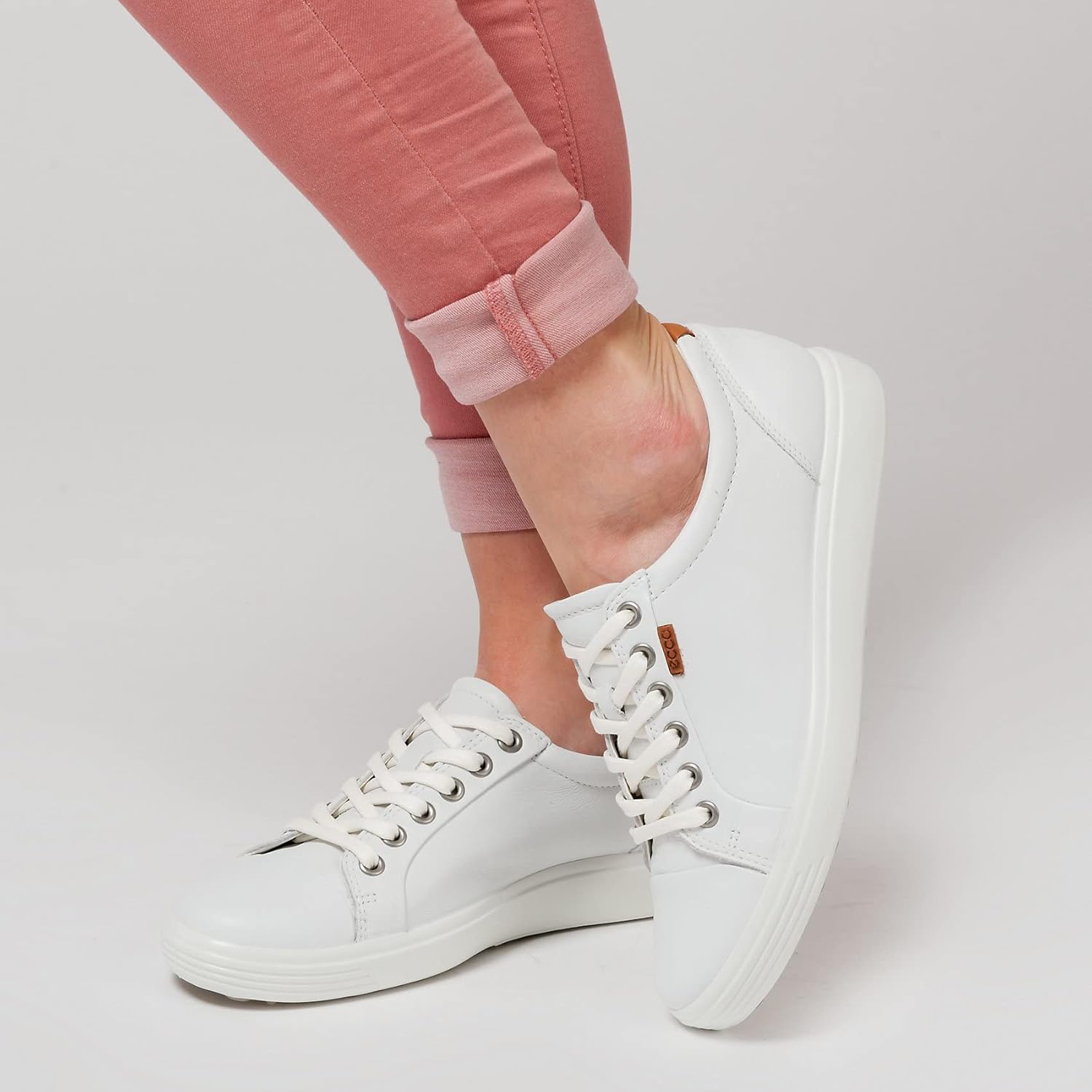 Ecco Womens Soft 7 Sneaker