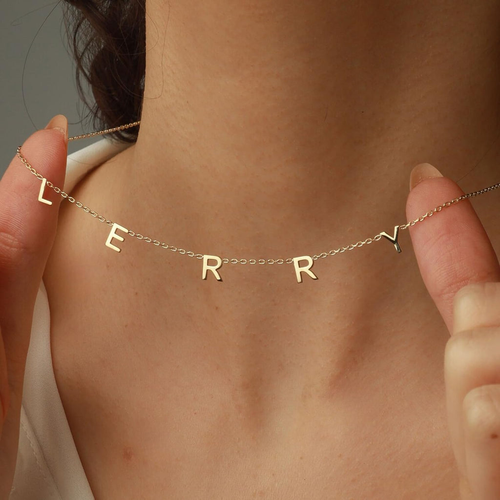 TRANGEL Mothers Day Gifts for Mom Necklace,Custom Name Necklace Personalized,18K Gold Plated Initial Choker Name Necklace Dainty Customize Letter Necklace for Women Girls