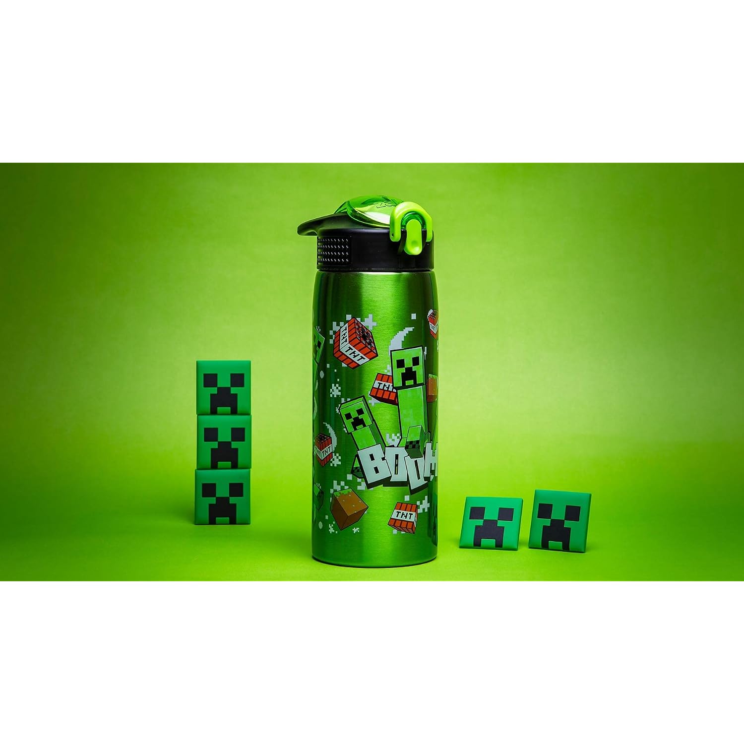 Zak Designs Minecraft Water Bottle For Travel And At Home, 19 Oz Vacuum Insulated Stainless Steel With Locking Spout Cover, Built-In Carrying Loop, Leak-Proof Design (Creeper)