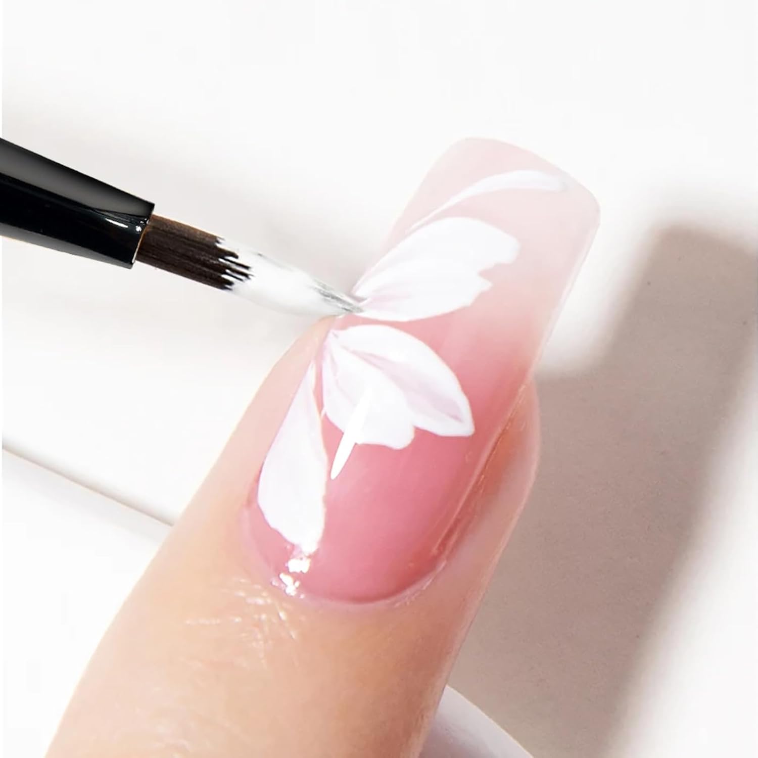 Triangular Pyramid Nail Brush, Quick Nail Painting Designs Tools for Flower, Petal & Butterfly - Acrylic & Gel Polish 3d Nail Art Brushes Pen for DIY & Salon Nail Supplies - 1pc