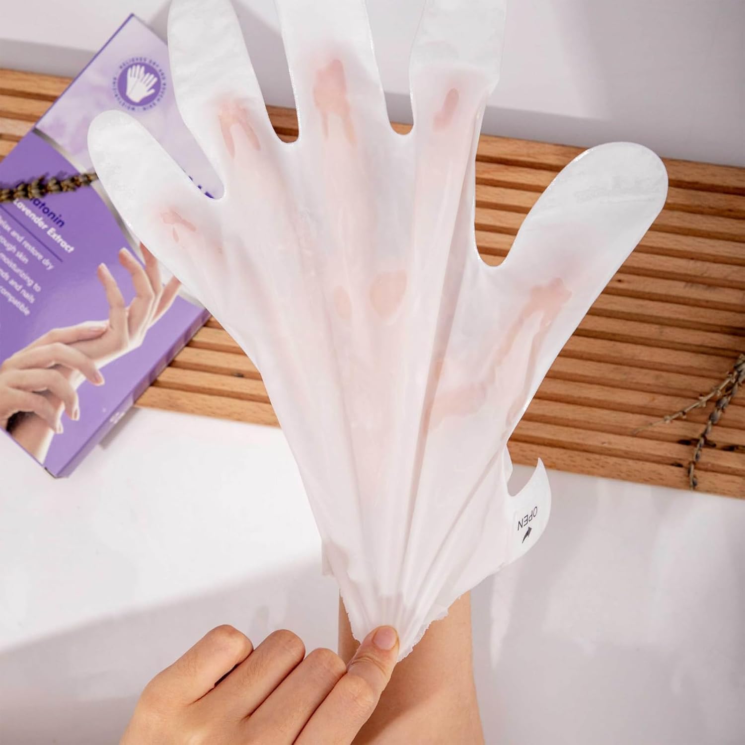 Joyeee Hand Masks for Dry Cracked Hands, 5 Pairs Lavender Intensive Repairing Hand Mask Gloves for Dry, Aging, Cracked Hands, Single-Use Gloves, Mothers Day Gifts for Women, Wife