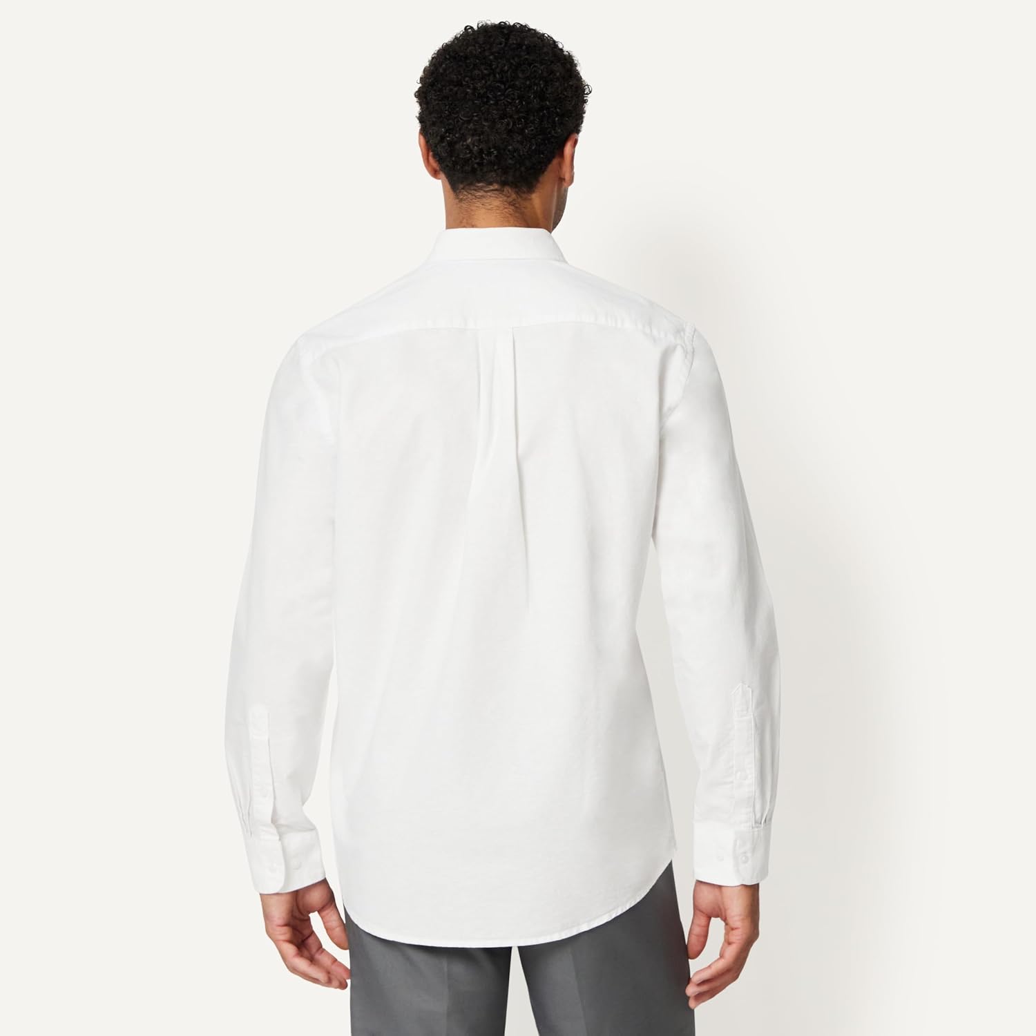 Amazon Essentials Men'S Long Sleeve Oxford Dress Shirt, Regular-Fit, Button-Down Collar, Chest Patch Pocket, 100% Cotton