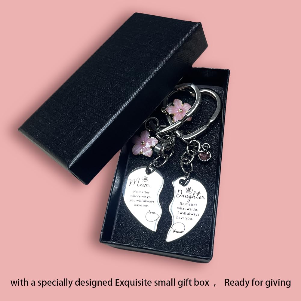 2Pcs Mother Daughter Heart Matching Keyring Keychain from Daughter Set Gifts For Mom Christmas Mothers Day Gifts Mom Birthday Day Christmas Thank You Gifts Mom Keychain Set Mothers Day Keyring With