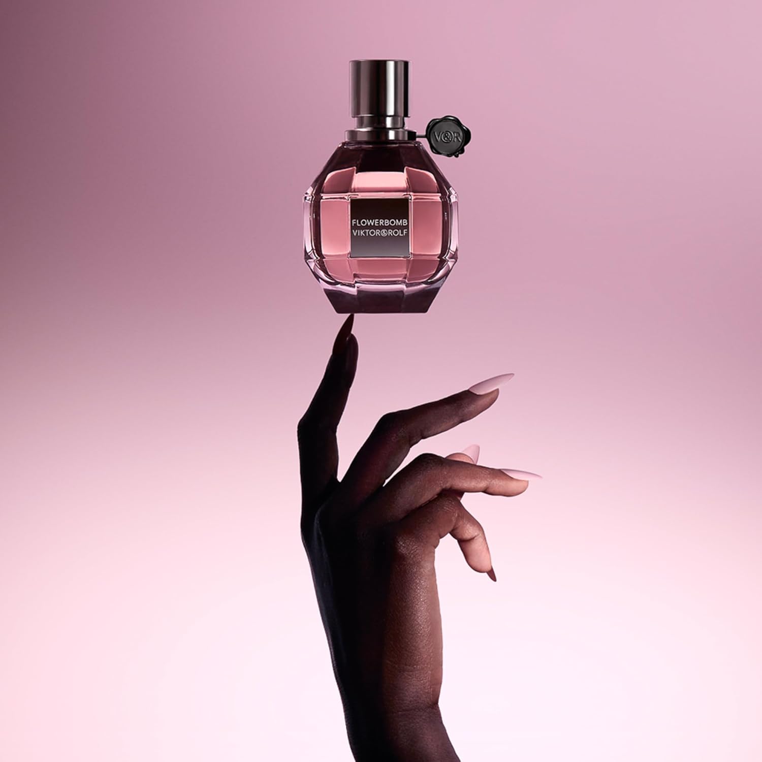 Viktor&Rolf - Flowerbomb Eau de Parfum - Women's Perfume - Floral & Woody - With Notes of Rose, Peony & Patchouli
