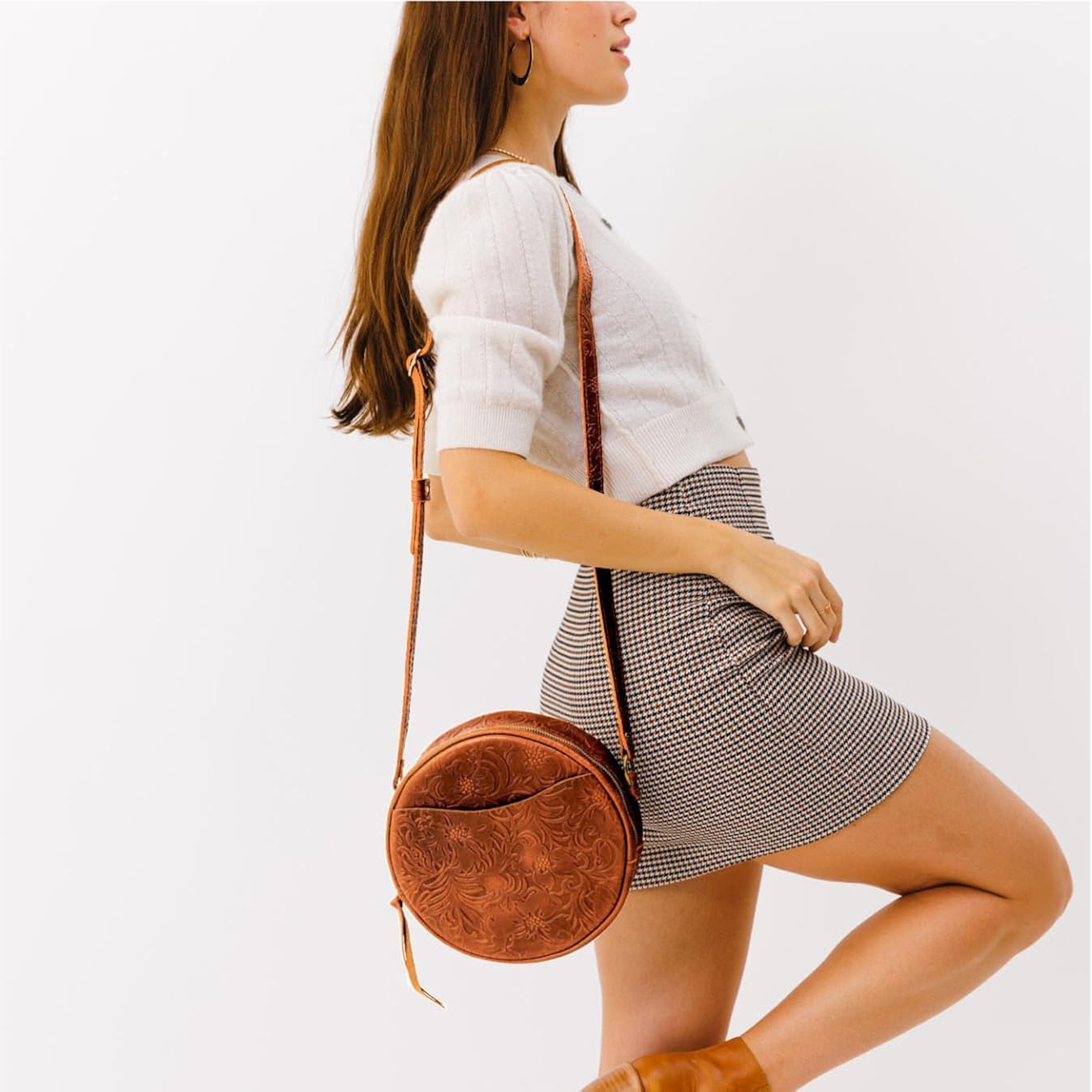 Portland Leather Goods Circle Crossbody Bag For Women – Handmade From The Finest Full-Grain Hides