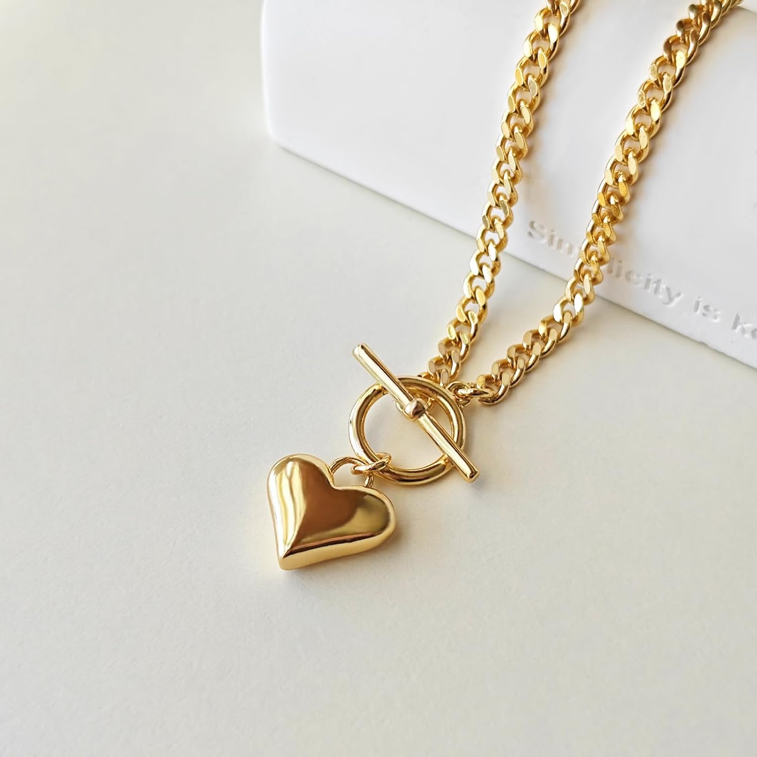 Airmb Heart Necklace for Women Gold/Silver Plated Trendy Heart Choker Lover Pendant Hypoallergenic Fashion Gold/Silver Necklace for Women Love Jewelry Gift for Women Girlfriend