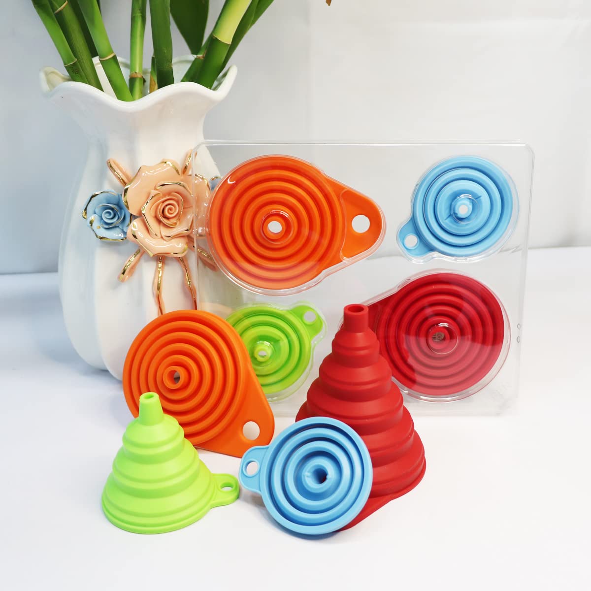 Kongnai Kitchen Funnel Set 4 Pack, Small And Large, Kitchen Gadgets Accessories Foldable Silicone Collapsible Funnels For Filling Water Bottle Liquid Transfer Food Grade