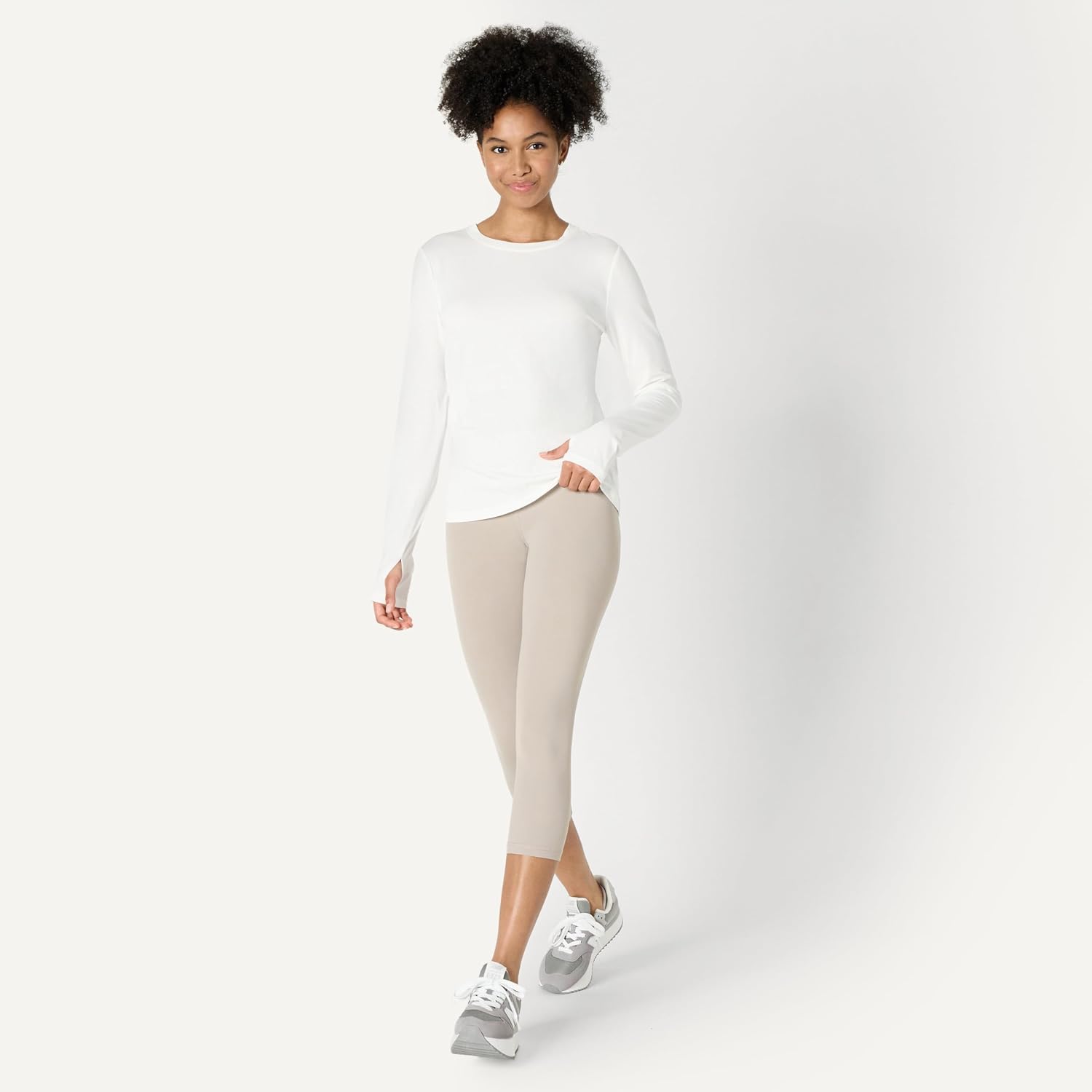 Amazon Essentials Women'S Active Soft Cotton Regular Fit Crewneck Long Sleeve Lightweight Yoga Workout T-Shirt