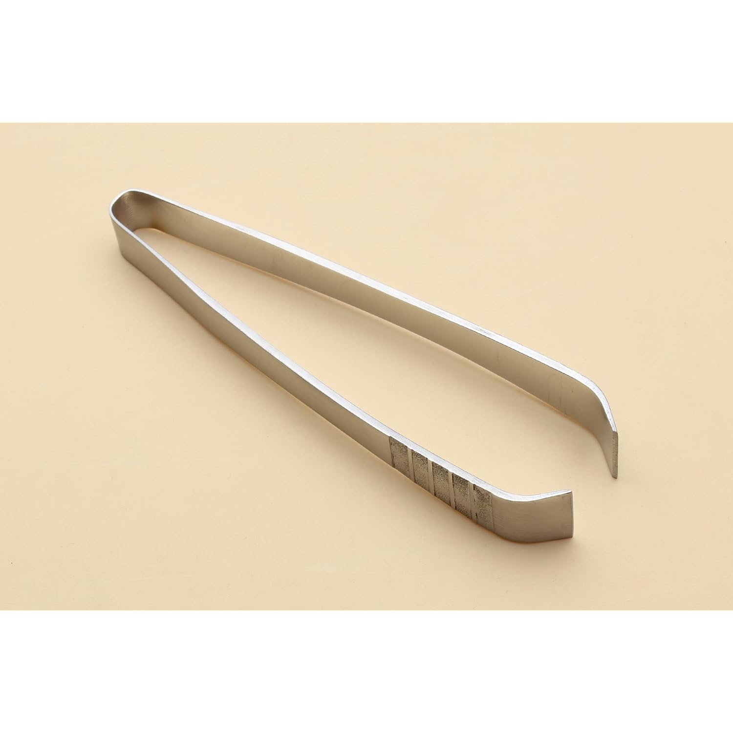 Yoshihiro Non-Slip Fish Bone Tweezer Japanese Sushi Chef'S Garnishing Tool (Eastern Type-Non-Slip)