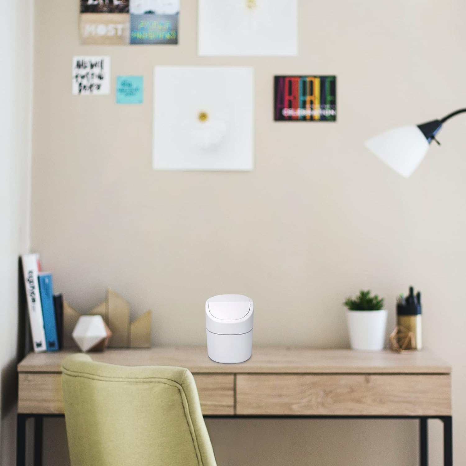Mini Desk Trash Can With Lid With Trash Bags 180 Pcs Swing-Lid Tiny Countertop Garbage Bin Small Table Top Plastic Covered Waste Basket