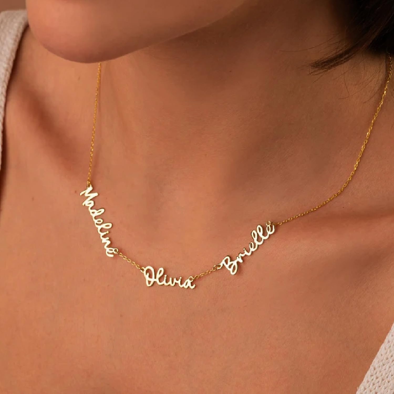 Ajiangwu Mothers Day Necklace Gifts for Mom,18K Gold Plated Name Necklace Personalized,Multiple Custom Name Necklace kids Names Customized Choker Necklace for Women