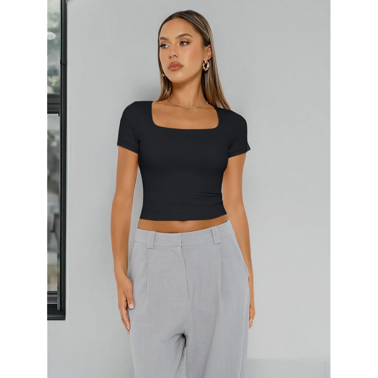 Double Lined Short Sleeve Tshirts for Women Square Neck Cute Crop Top Spring Summer Basic Tees Workout Going Out