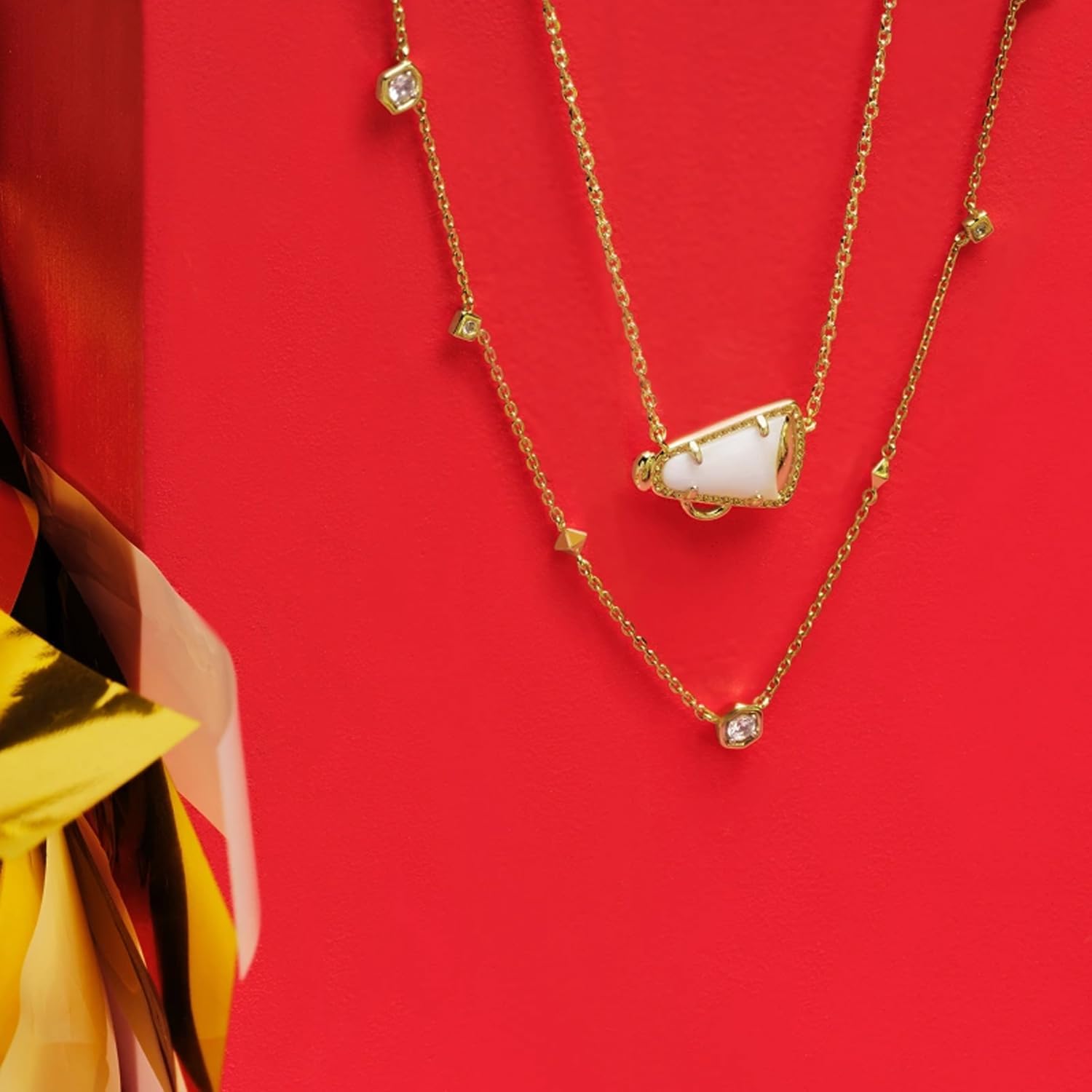 Kendra Scott Cheer Short Pendant Necklace, Fashion Jewelry for Women