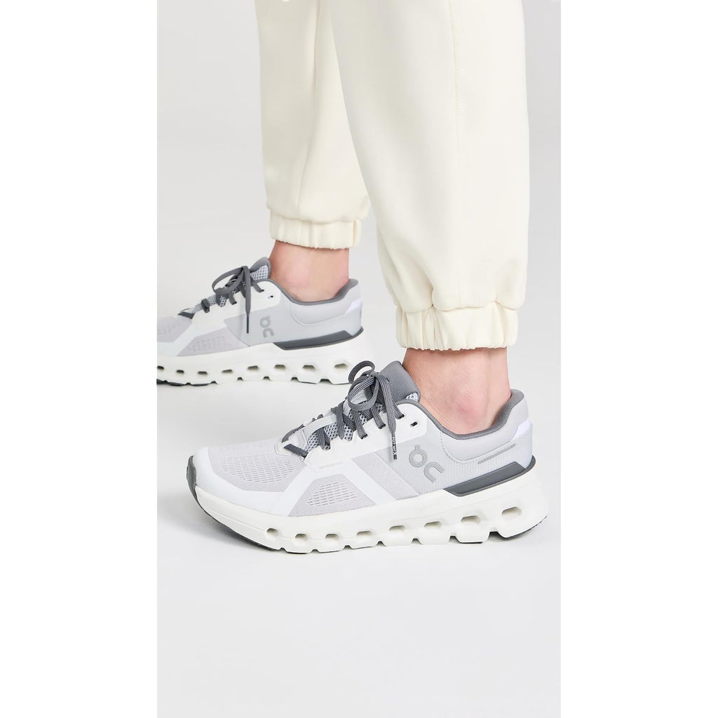 On Women'S Cloudrunner 2 Sneakers