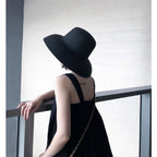 Wide-Brim Classic Elegant Style Foldable Straw Hat Women's Retro UV Resistant Sun Hats for Outdoor, Beach and Travel