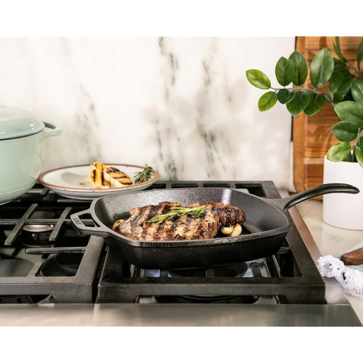 Lodge Square Cast Iron Grill Pan 10.5 Inches - Pre-Seasoned Square Skillet - Ridged Burger Grill Pan - Even Heat Distribution - Pfas-Free Non-Toxic Cookware
