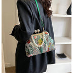 Vintage Embroidered Flower Handbag Retro Pearl Chain Crossbody Bag Clutch Kiss Lock Top Handle Shoulder Purse Wallet 2026