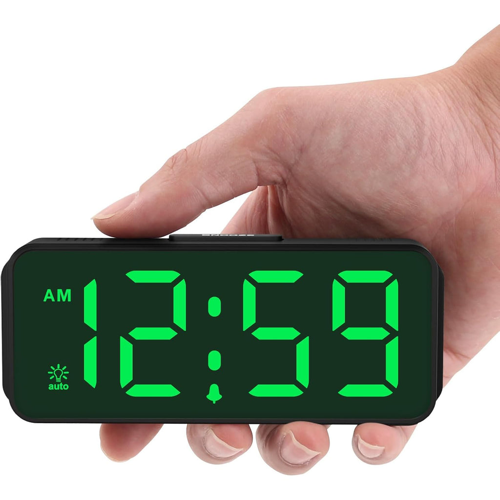 Peakeep Small Slim Digital Alarm Clock Battery Operated For Bedrooms Bedside, Cordless Tiny Travel Portable Desk Clock, Large Numbers Auto Dimmable, Led Display 4 Dimmers, 5 Alarm Volumes