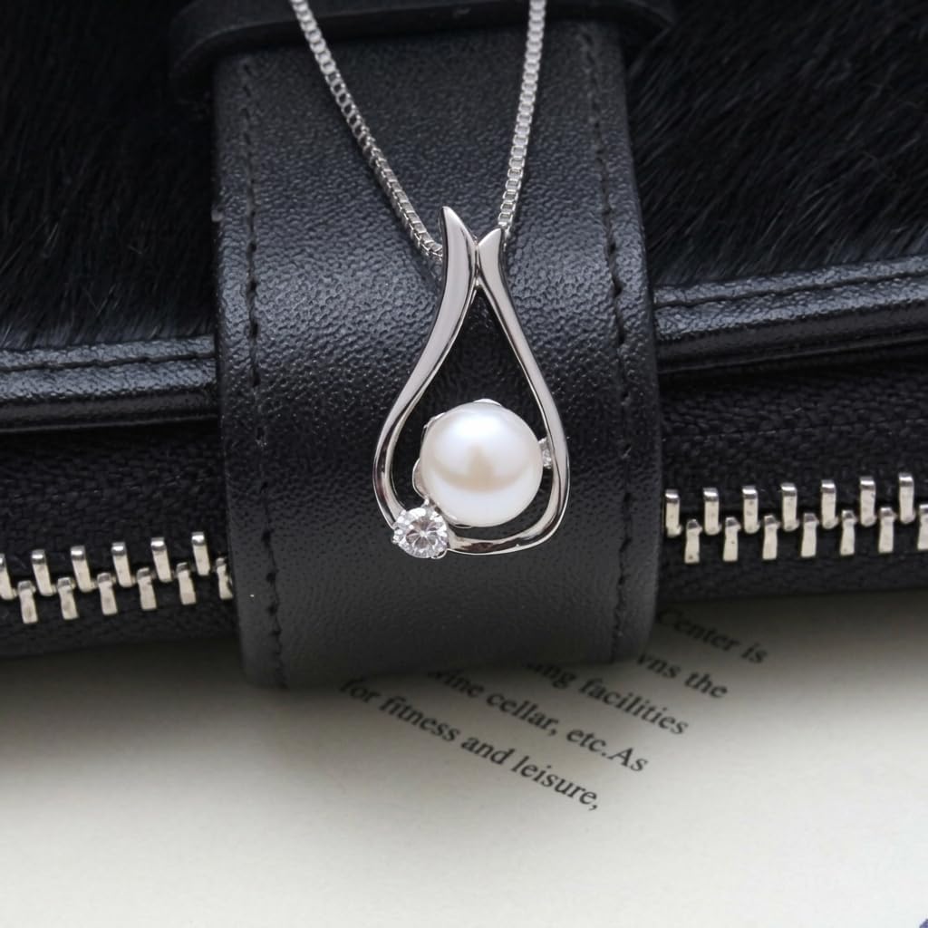 Pearl Necklaces,Gift for Women Wife, Pearls Pendant Necklace, Christmas Day Gifts for Mom Wife Girlfriend Her, Anniversary Birthday Gifts Fine Jewelry Valentine's Mothers Day Gifts for mom