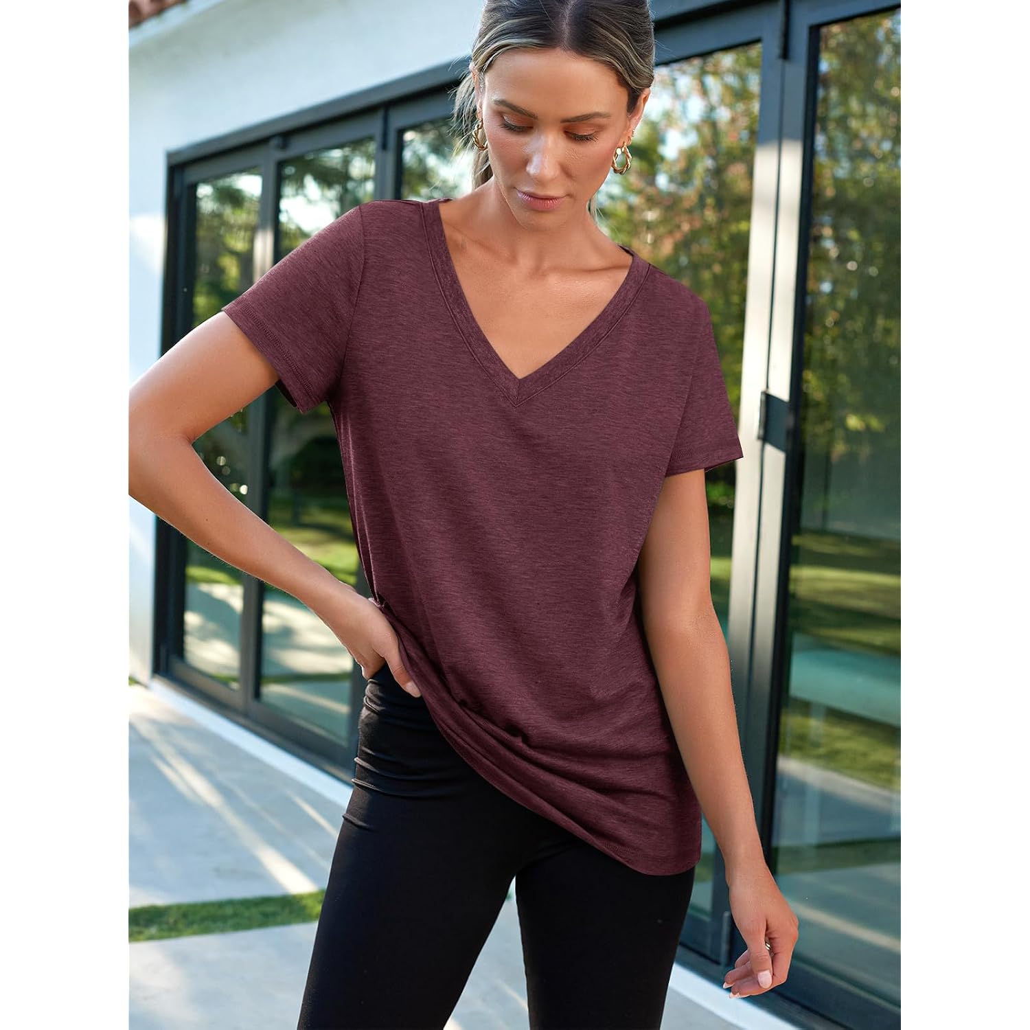 AUTOMET T-Shirts Short Sleeve V Neck Tees Tops for Women Fashion Trendy Lightweight Soft Casual Summer Outfits Clothes 2026