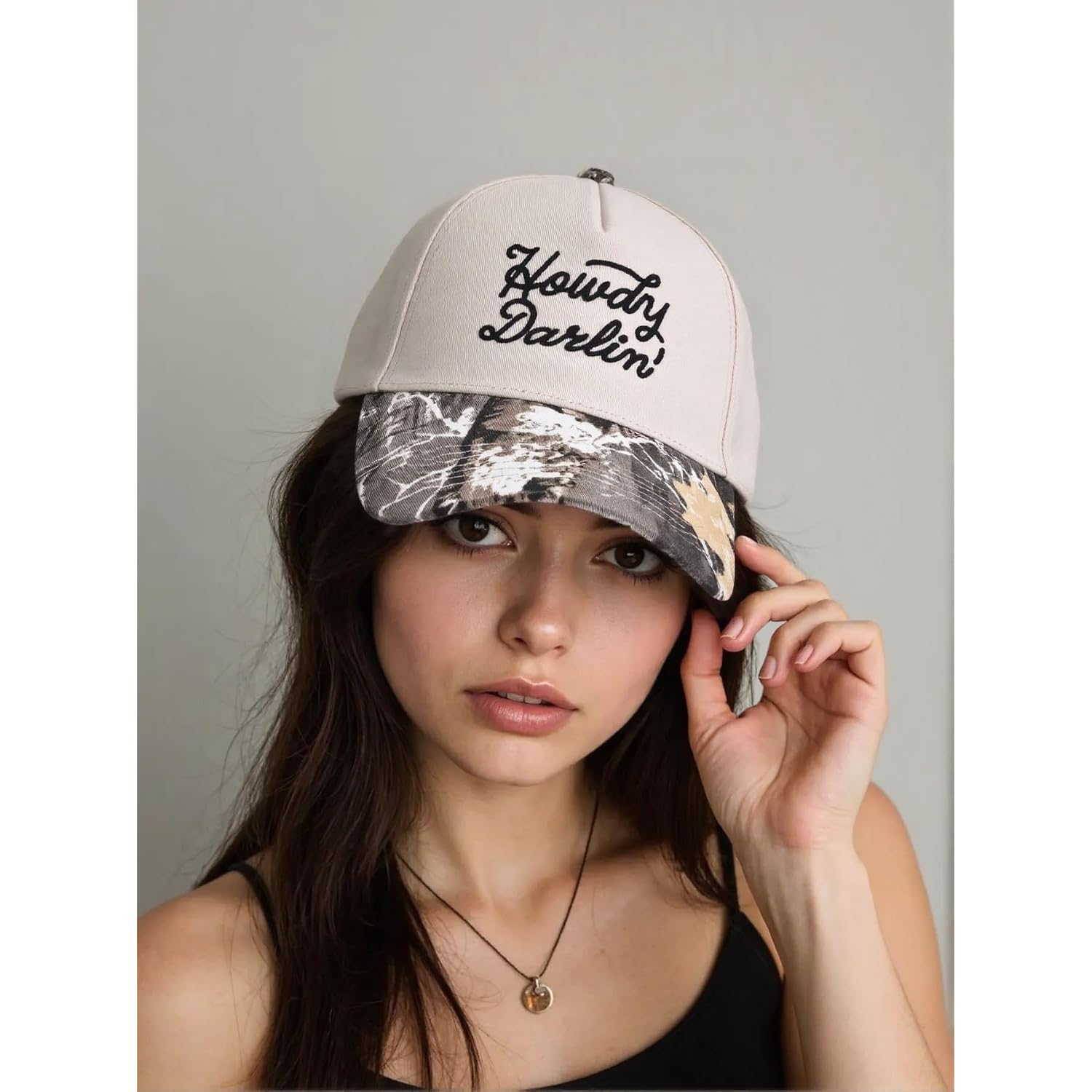 Howdy Darlin' Vintage Hat Two-Tone Funny Trucker Hat Trendy Embroidered Baseball Cap for Women Men Camo
