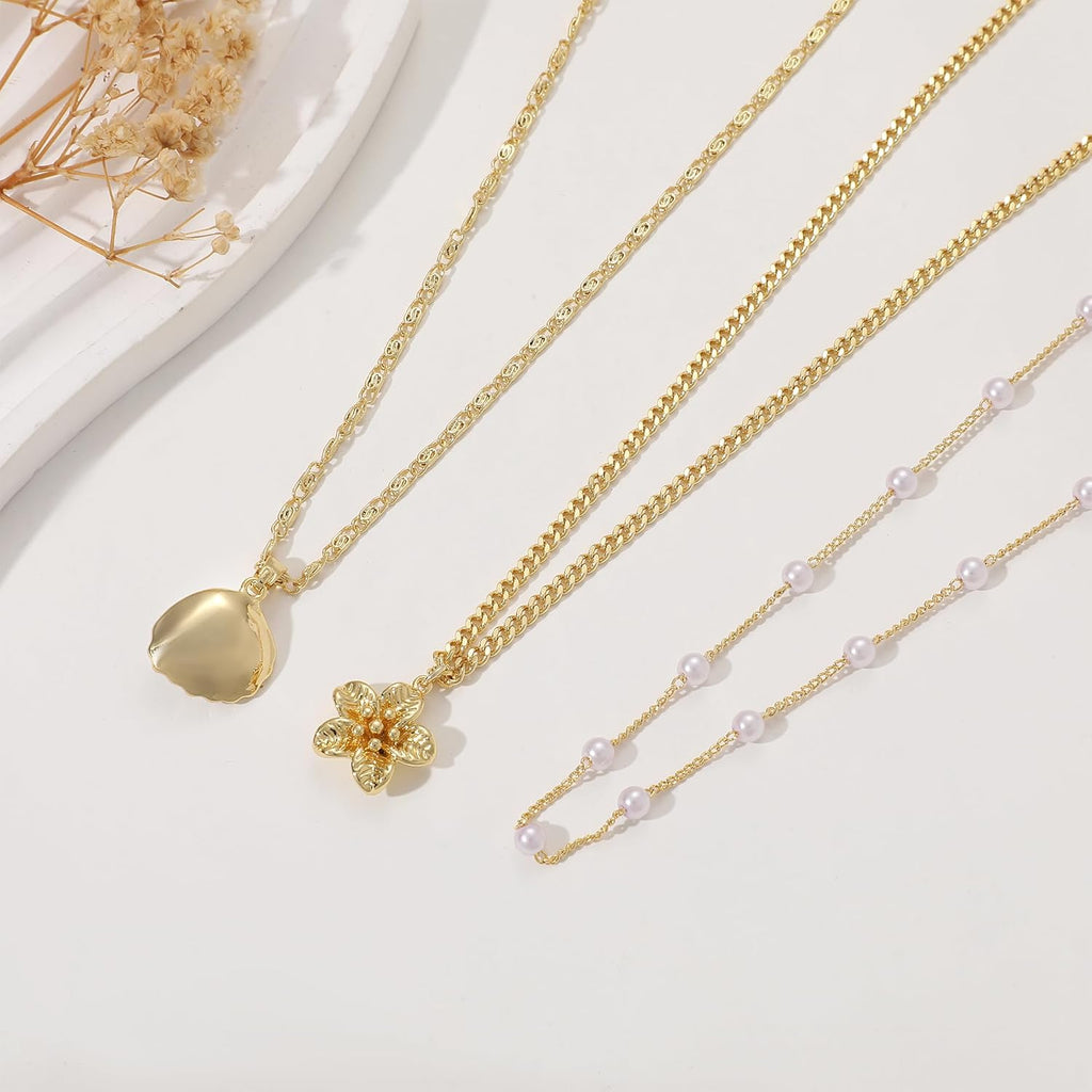 Charm Necklaces for Women,14k Gold Plated Waterproof Dainty Choker Necklace Summer Seashell Pearl Beach Cute Necklaces Set Fashion Jewelry Gift