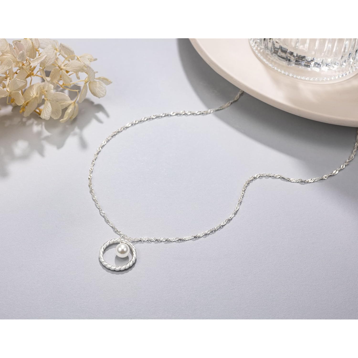 Burning Love Mother Daughter Necklace Gifts for Mom from Daughter Sterling Silver Circle Necklace for Women Christmas Holiday Jewelry