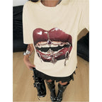 Verdusa Women's Y2k Lips Print Graphic T Shirts Rave Hip Hop Tees Streetwear Going Out Tops Apricot