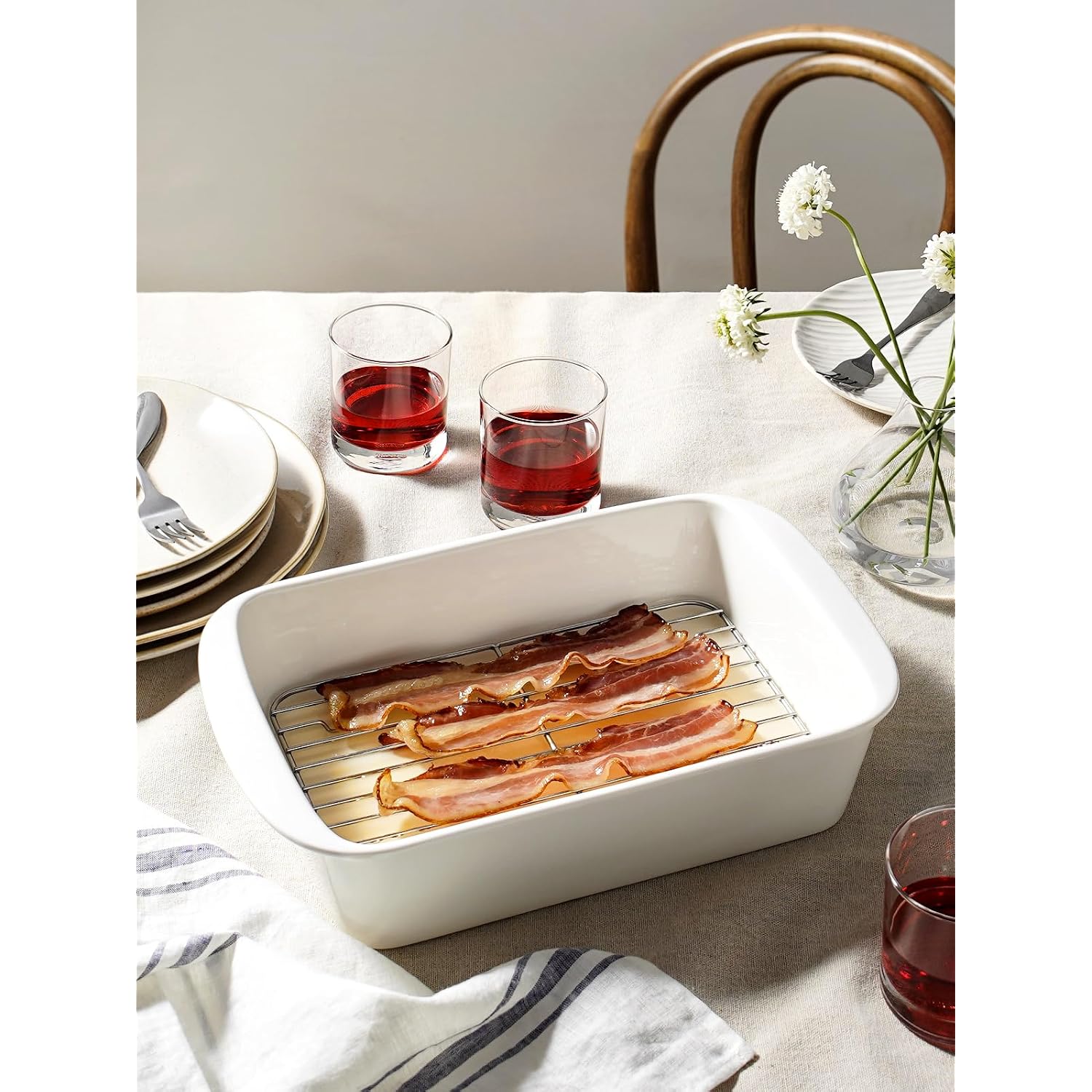 Le Tauci Deep Casserole Dishes For Oven, 13.7”X9.6” Ceramic Baking Dish Set With Roasting Racks, Large Lasagna Pans With Handles, Rectangular Bakeware As Gift For Mom, White (4.6Qt/3.0Qt/1.6Qt), Set Of 3