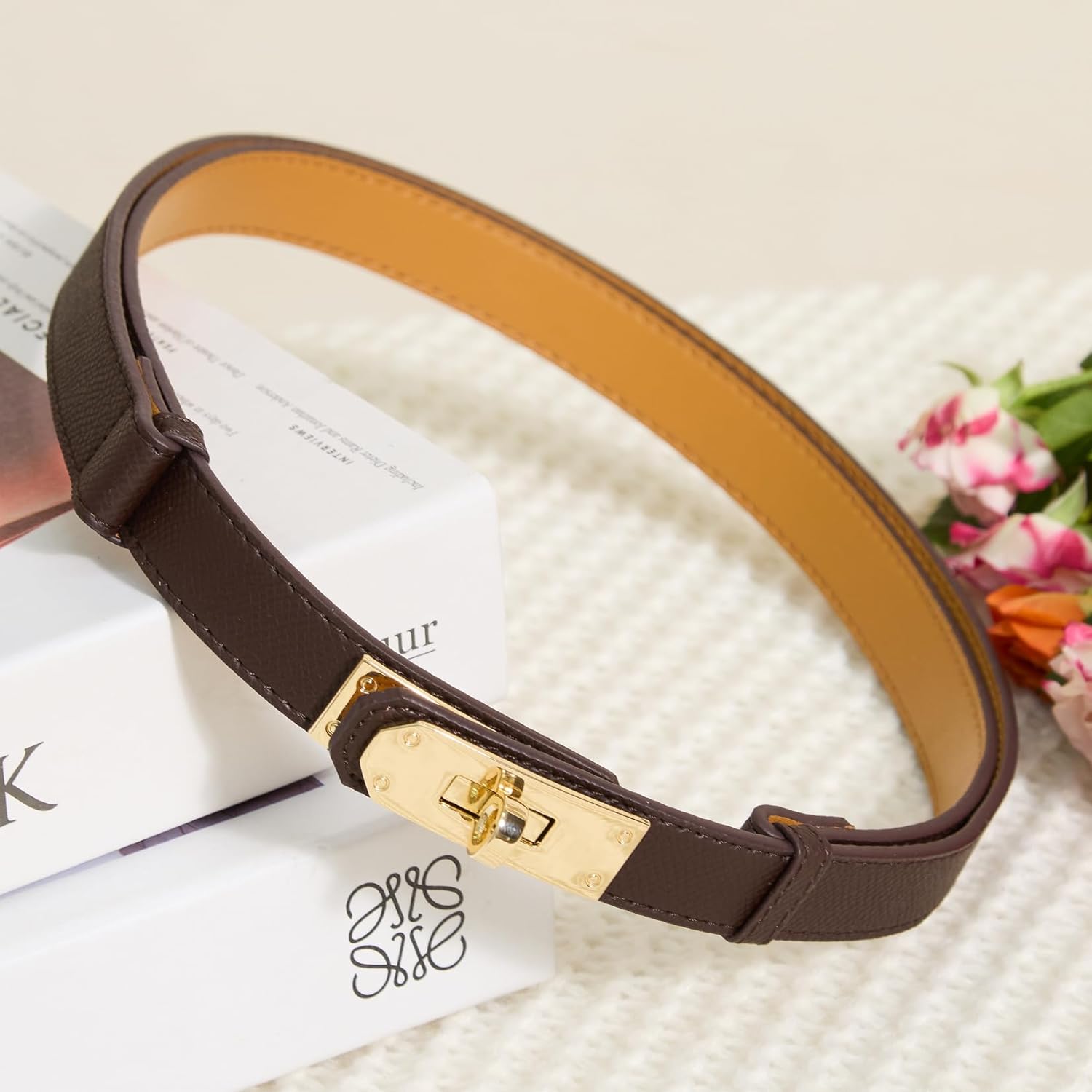 Women’s Skinny Leather Belt with Gold or Silver Turn-Lock Buckle – Adjustable Thin Belt for Dresses, Office & Wedding