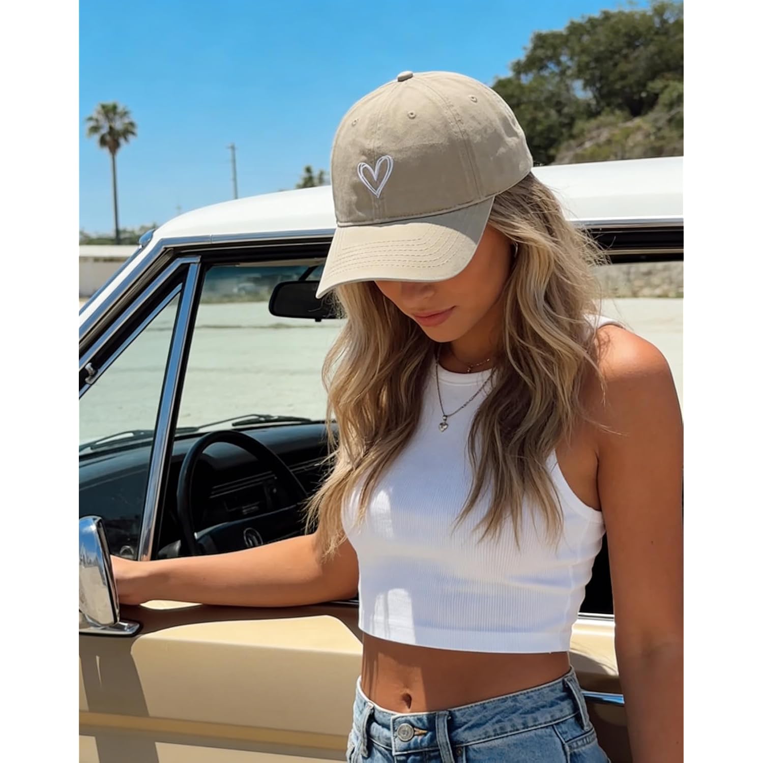 Women's Vintage Washed Baseball Cap Cute Heart Embroidered Sun Hat Adjustable Distressed Dad Caps UV Protection Summer Hats