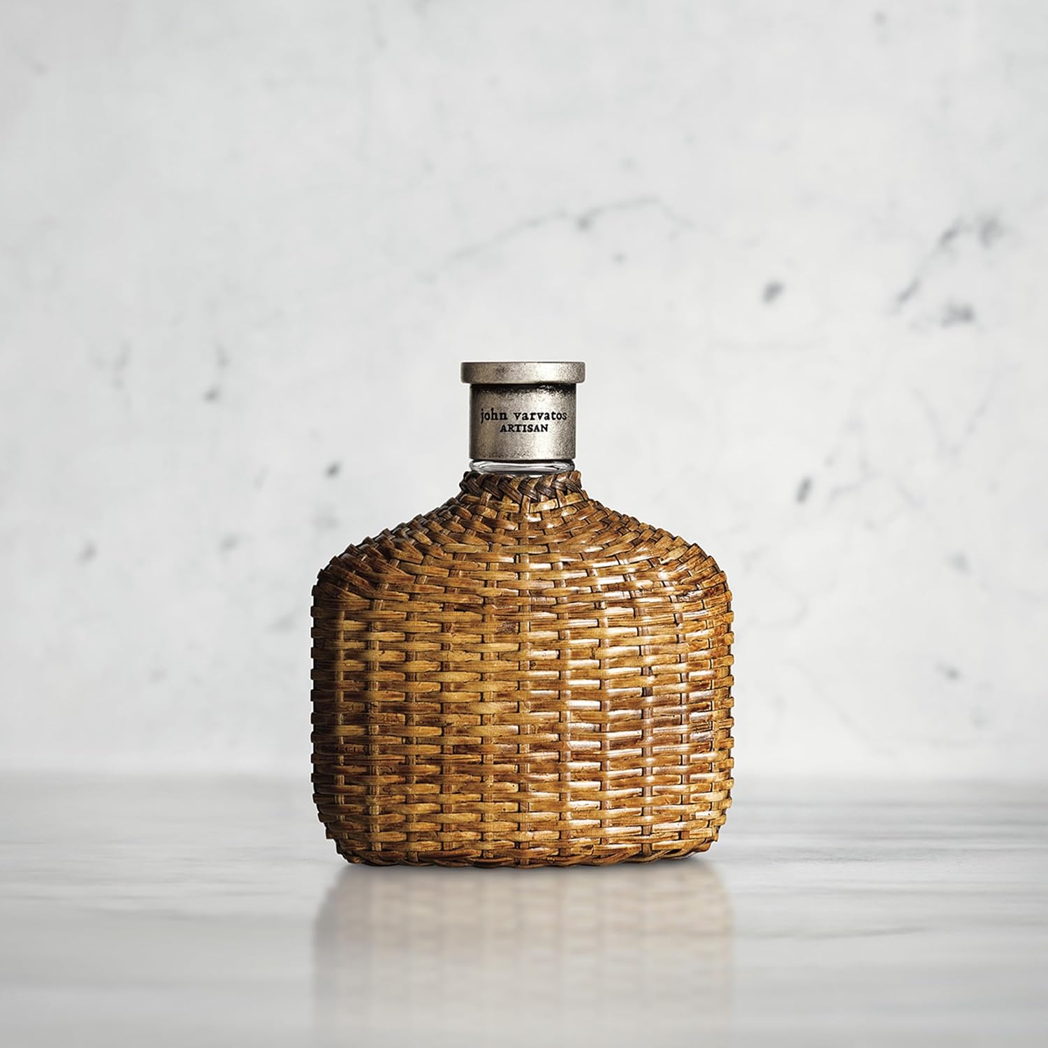 John Varvatos Men's Cologne, Artisan Eau de Toilette EDT Spray, Woody Citrus Scent with Notes of Mexican Winter Mandarin, Purple Ginger & Balambre