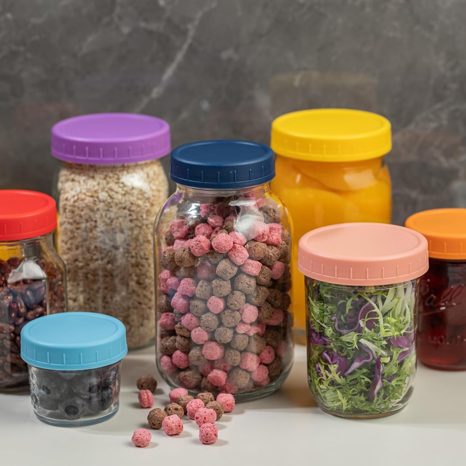 Bedgeta 22 Pack Plastic Mason Jar Lids, 11 Wide Mouth & 11 Regular Mouth with Silicone Rings,Thickened Leak-proof Lids Fit Ball,Kerr and More, 86mm & 70mm(Multicolored)