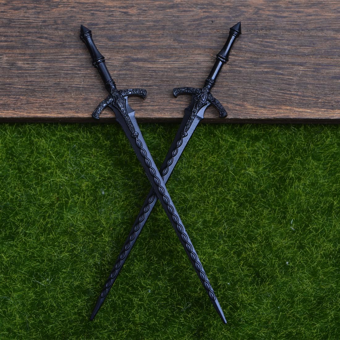 2Pcs Retro Viking Hair Sticks – Black Gothic Metal Sword Hair Pins For Women, Perfect For Renaissance Festivals, Halloween, Thick Hair & Updos (Rlal)