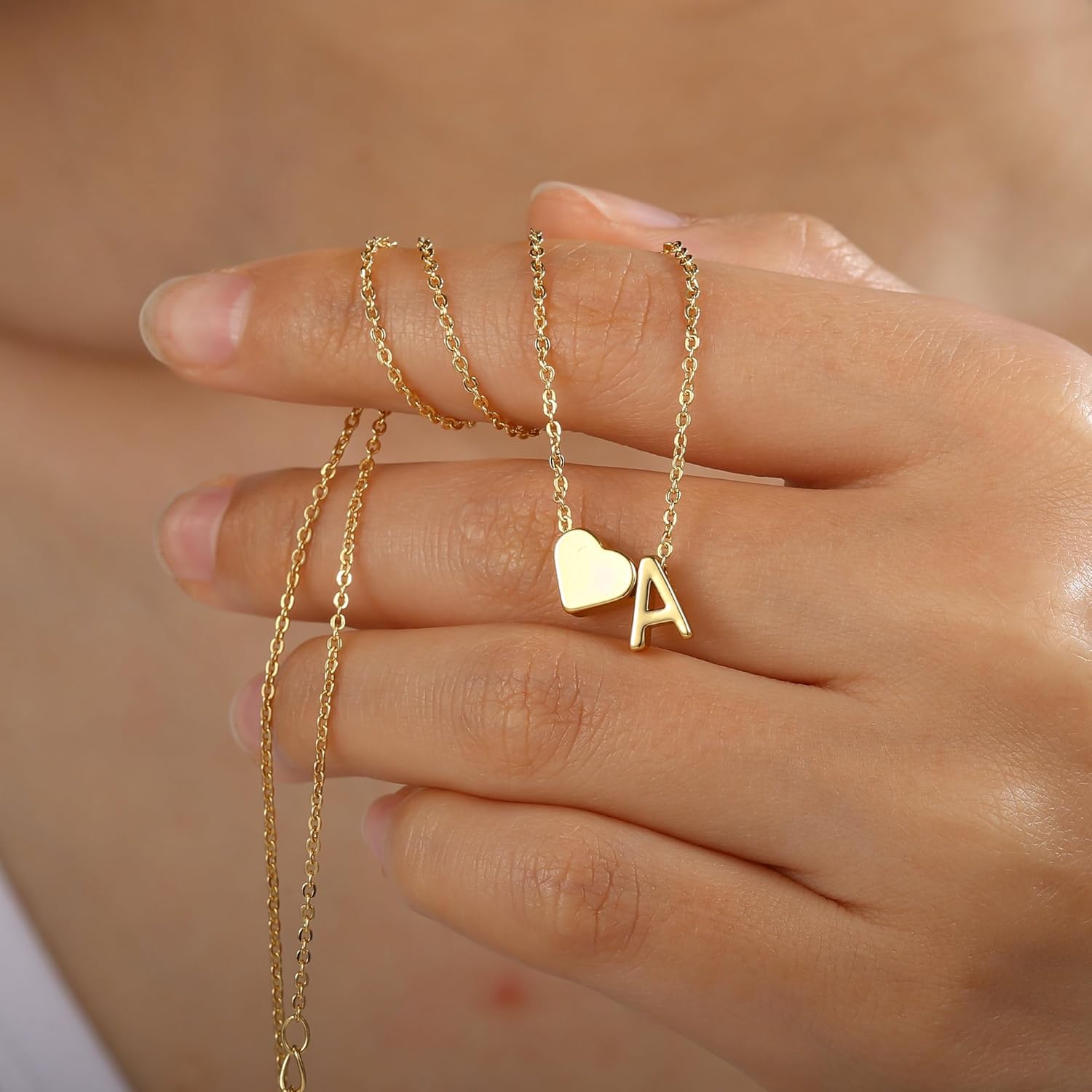 Turandoss Mothers Day Gifts for Mom Wife - Dainty 18K Gold Plated Heart Initial A-Z Pendant Necklace Trendy Jewelry Heart Necklaces Birthday Mothers Day Gifts for Women Daughter