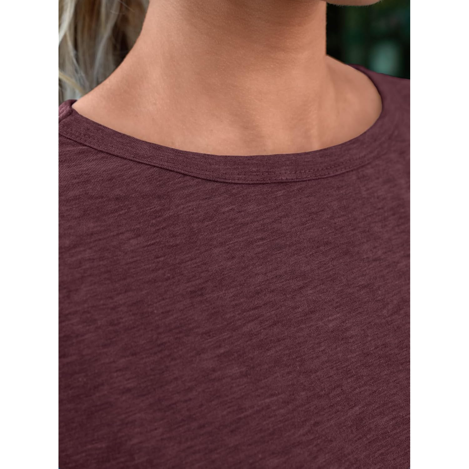 Women's Soft Basic Short Sleeve T-Shirt, Round Neck Tops Summer Casual Tee for Spring Shirts Clothes Everyday Wear