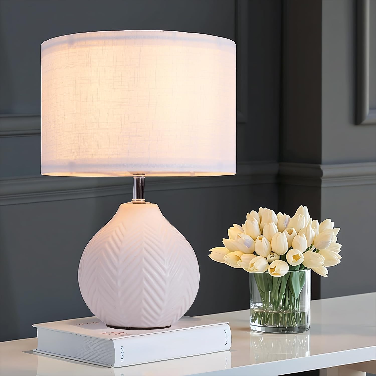 Sottae 12'' White Ceramic Table Lamp, Leaf Patterned Ceramic Desk Lamp Small Bedside Lamp With Linen Shade, Mid Century Modern Nightstand Lamp For Bedroom Living Room Reading Room