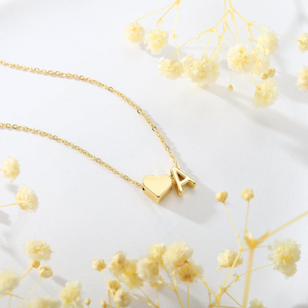 Turandoss Mothers Day Gifts for Mom Wife - Dainty 18K Gold Plated Heart Initial A-Z Pendant Necklace Trendy Jewelry Heart Necklaces Birthday Mothers Day Gifts for Women Daughter
