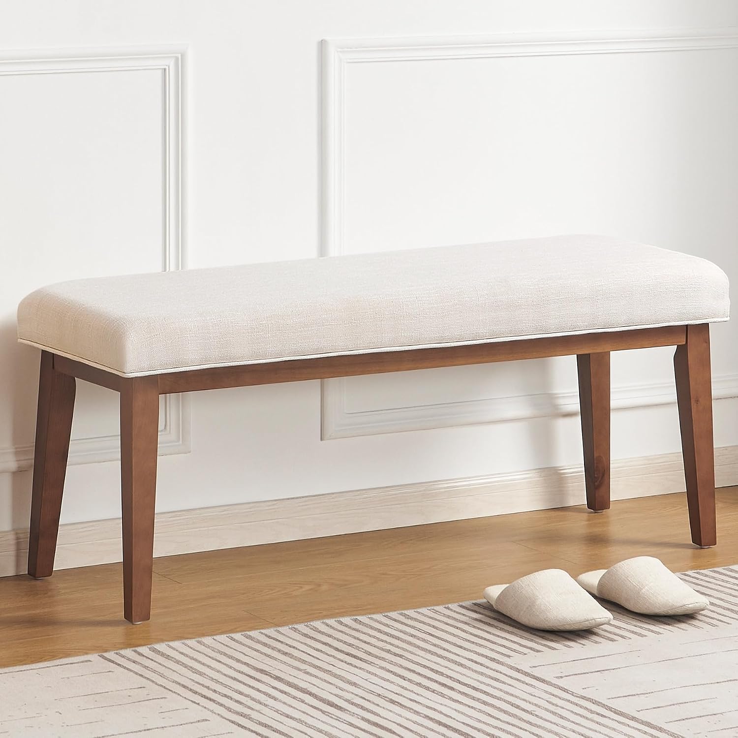 Upholstered Bench For Bedroom End Of Bed,42.5-Inch Entryway Bench For Living Room,Dining Bench With Padded Seat And Solid Wood Leg For Kitchen Bedroom,Indoor And Hallway (Bench, Beige)